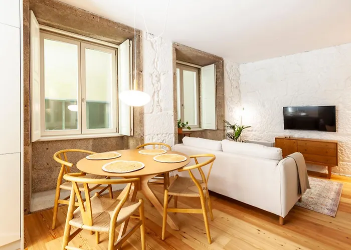 Perfect Retreat In The Center Of דירה