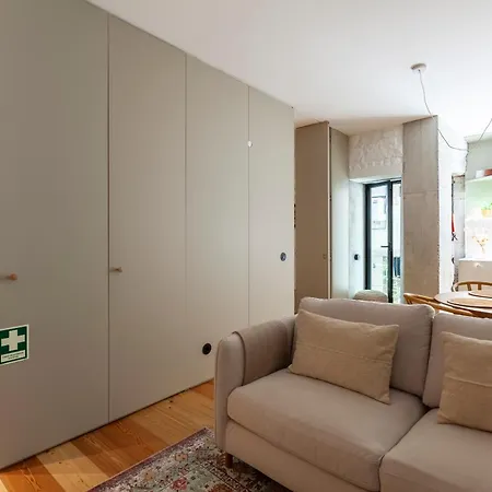 Perfect Retreat In The Center Of Apartment *