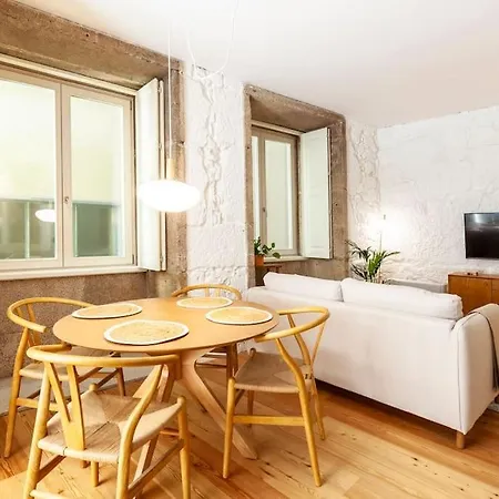 Perfect Retreat In The Center Of דירה